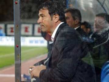 Την τεχνική ηγεσία του Λεβαδειακού ανέλαβε ο Τάκης Λεμονής