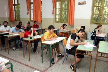 Αδικαιολόγητος ο θόρυβος για τα θέματα της Φυσικής, λέει το υπουργείο Παιδείας