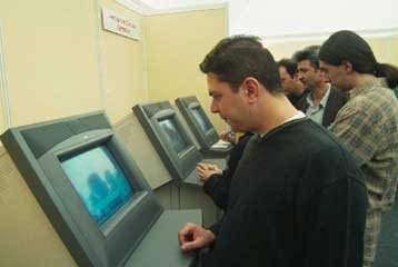 Περίπου 120.000 θέσεις εργασίας χάθηκαν μετά τους Ολυμπιακούς Αγώνες