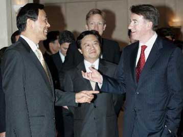 Στην Κίνα ο Ευρωπαίος επίτροπος Εμπορίου εν μέσω ελπίδων για συμφωνία στις εξαγωγές