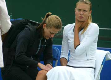 Η Δανιηλίδου αποκλείστηκε στα προημιτελικά από την Σαράποβα