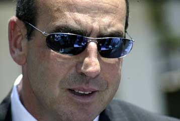 Για διγλωσσία και προσωπικά παιχνίδια εγκαλεί τους συνδικαλιστές ο Γ.Βουλγαράκης