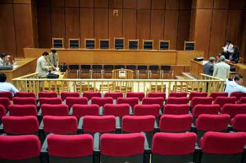 Ευθύνες στην πλοιοκτήτρια εταιρεία και στο πλήρωμα επιρρίπτονται στη δίκη του Σάμινα