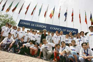 Διακοπές στη Χαλκιδική για μαθητές και δασκάλους από το τραγικό σχολείο του Μπεσλάν