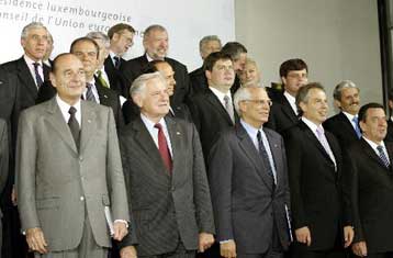 Με αποτυχία έληξε το «θρίλερ» των Βρυξελλών για τον προϋπολογισμό