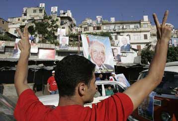 Προς μεγάλη νίκη οδεύει η παράταξη Χαρίρι στον τελευταίο γύρο των εκλογών του Λιβάνου