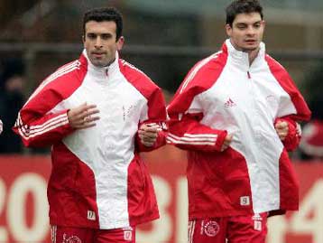 Για ένα ακόμη χρόνο στον Αγιαξ ο Αναστασίου