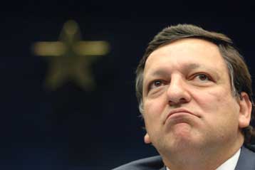 Διάλογο για το μέλλον της τουρκικής υποψηφιότητας στην ΕΕ ζητά η Κομισιόν