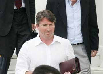 Με καυστική ανακοίνωση η Μπριζ κοινοποίησε τη λύση της συνεργασίας της με τον Σόλιντ