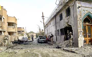 Μπαράζ βομβιστικών επιθέσεων στη Βαγδάτη με 15 νεκρούς και δεκάδες τραυματίες