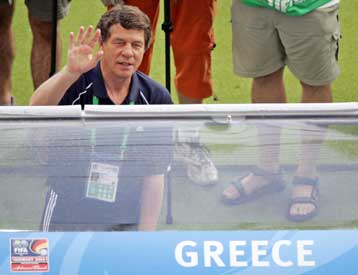 Υπόσχεση επιστροφής στην Γερμανία έδωσαν Ρεχάγκελ και διεθνείς