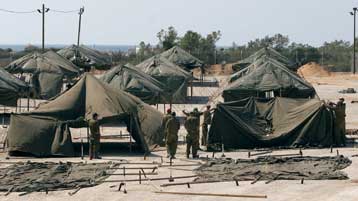 Διευκόλυνση της διακίνησης των Παλαιστινίων στα κατεχόμενα ζητά το κουαρτέτο