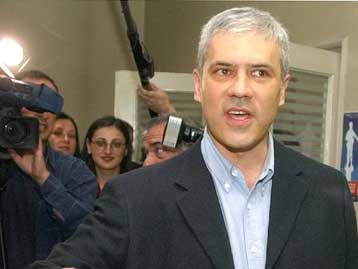 Παρουσία του Σέρβου προέδρου η τελετή για την επέτειο της σφαγής της Σρμπρένιτσα