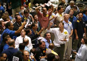 Για πρώτη φορά στα χρονικά στα 60 δολάρια το βαρέλι η τιμή του αργού πετρελαίου