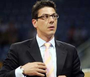 Παραιτήθηκε από την τεχνική ηγεσία της ομάδας μπάσκετ της ΑΕΚ ο Φώτης Κατσικάρης