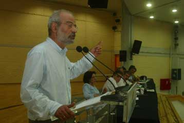 «Όχι» Αλαβάνου στον κομματικό χαρακτήρα των εκλογών στην Τοπική Αυτοδιοίκηση