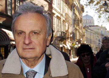 Στο εδώλιο ο ιδρυτής της ιταλικής Parmalat για το οικονομικό σκάνδαλο του 2003