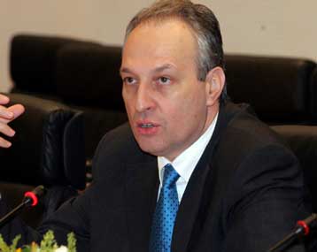 Τις ελληνικές θέσεις σχετικά με τη νέα ΚΑΠ συζήτησε με τον πρωθυπουργό ο Ευ.Μπασιάκος