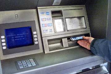 Καθησυχαστικές οι τράπεζες για τα προβλήματα ρευστότητας στην αγορά