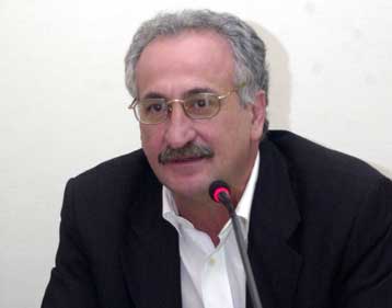 «Μαύρη τρύπα» 500 εκατ. ετησίως η ένταξη των τραπεζικών, λένε οι εργαζόμενοι στο ΙΚΑ