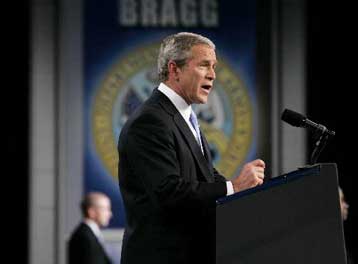 Ανεντιμότητα χρεώνει ο αμερικανικός Τύπος στον Μπους με φόντο την ομιλία για το Ιράκ