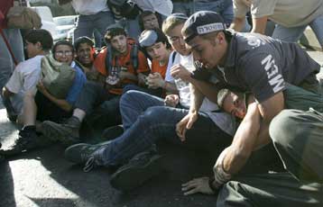 Θα ληφθεί κάθε αναγκαίο μέτρο για να υλοποιηθεί το σχέδιο αποχώρησης, δηλώνει ο Σαρόν