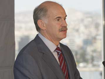 Αλλαγή στρατηγικής φέρνει στο ΠΑΣΟΚ το «φτωχό» αποτέλεσμα της πρόσφατης δημοσκόπησης