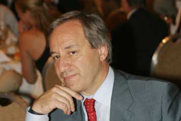 Αποφασισμένος να απαντήσει σε επιθέσεις εναντίον του δηλώνει ο Γ.Αλογοσκούφης