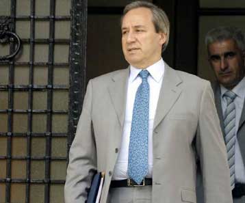 Στις αρχές Αυγούστου οι κυβερνητικές αποφάσεις για τους νέους φόρους