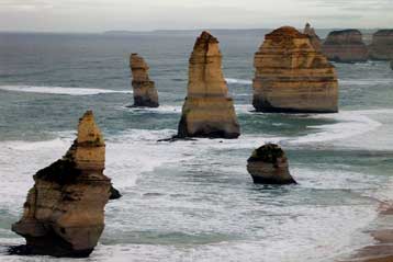Κατέρρευσε μέρος των λίθινων «12 Αποστόλων» της Αυστραλίας