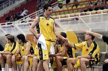 Το κύμα αποχωρήσεων στην μπασκετική ΑΕΚ προκαλεί την αντίδραση των φιλάθλων