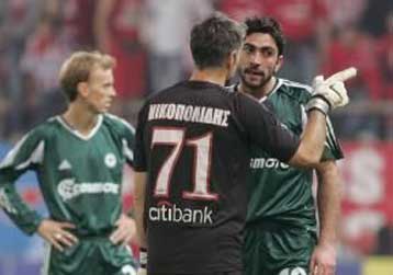 Ο Ολυμπιακός ετοιμάζει μεταγραφές, αλλά διαψεύδει τη μεταγραφολογία