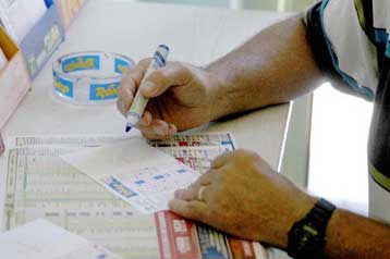 Σε ρυθμούς τζόκερ η χώρα με 11 εκατομμύρια ευρώ στην κλήρωση της Κυριακής