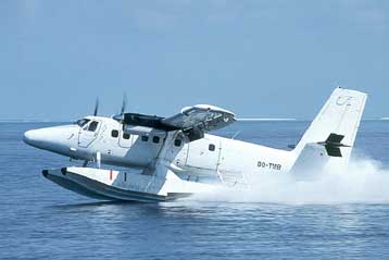 Με πλοίο από Θεσσαλονίκη για Δωδεκάνησα, με υδροπλάνο από Ιωάννινα για Κέρκυρα