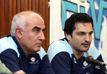 Πρόκριση στο Παγκόσμιο με τη βοήθεια του κόσμου περιμένουν Γκιούρδας, Χαριτωνίδης