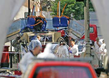 Σημαντικά στοιχεία εξετάζουν οι βρετανικές Αρχές για τις επιθέσεις στο Λονδίνο