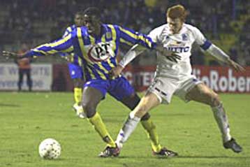 Με το «ναι» του Γιάγια Τουρέ από την Ακτή Ελεφαντοστού επέστρεψε ο Λούβαρης