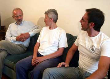 Υπέρ του πολιτικού γάμου των ομοφυλοφίλων τάχθηκε ο Αλέκος Αλαβάνος