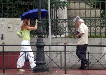 Τοπικές καταιγίδες κυρίως στην ηπειρωτική Ελλάδα αναμένοται την Πέμπτη