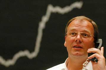 Σε υψηλά τριετίας τα ευρωπαϊκά χρηματιστήρια την Πέμπτη