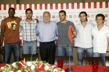 Γυρίζω σελίδα, είπε ο Κωνσταντίνου-Ανοιχτό άφησε το ενδεχόμενο μεταγραφής ο Κόκκαλης