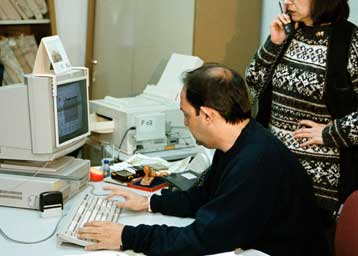 Κύμα εξόδου στη σύνταξη από δημοσίους υπαλλήλους και εργαζόμενους σε ΔΕΚΟ, τράπεζες