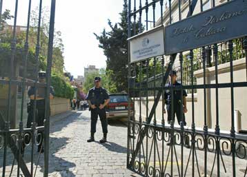 Βόμβα μικρής ισχύος εξερράγη στη Βαρκελώνη