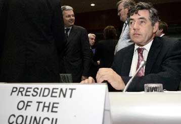 Σύγκρουση Κομισιόν – Βρετανίας για τον κοινοτικό προϋπολογισμό