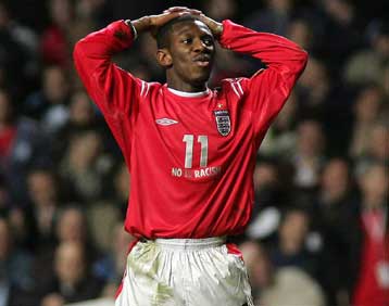 Η Μάντσεστερ Σίτι αποδέχθηκε την προσφορά της Τσέλσι για τον Σον Ράιτ-Φίλιπς