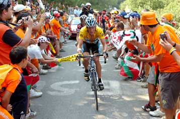 Δύσκολα θα χάσει ο Λανς Αρμστρονγκ την κίτρινη φανέλα στο Tour de France