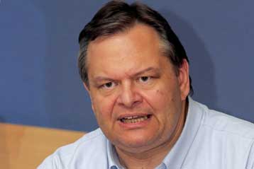 Απόσυρση του νομοσχεδίου για τις εργασιακές σχέσεις ζητά το ΠΑΣΟΚ