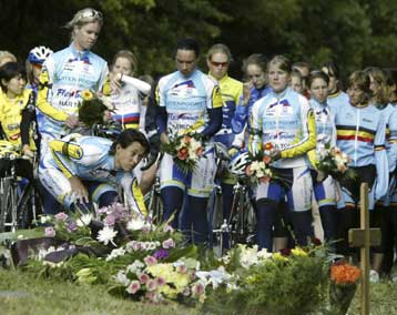 Μία Αυστραλή ποδηλάτρια νεκρή και πέντε σοβαρά τραυματισμένες σε τροχαίο στην Γερμανία