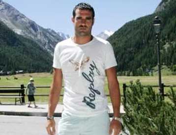 Με τον Σορεντίνο στην αποστολή, θα αντιμετωπίσει η ΑΕΚ την Παρί Σεν Ζερμέν