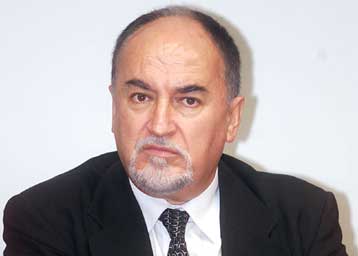 Επανέρχονται τα γραφειοκρατικά εμπόδια στην έναρξη νέων επιχειρήσεων